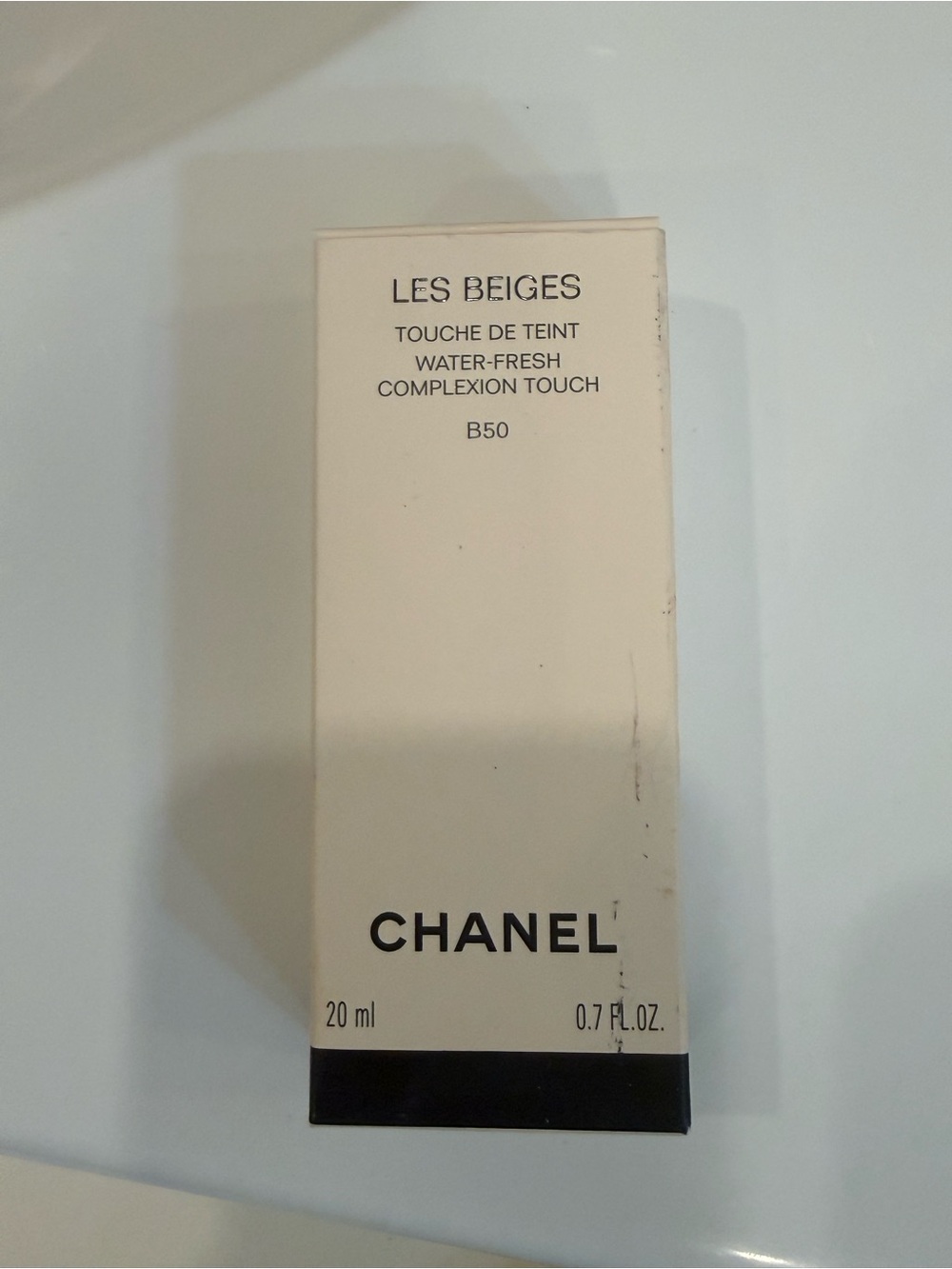 CHANEL Les Beiges Compact Box — Cream and Black